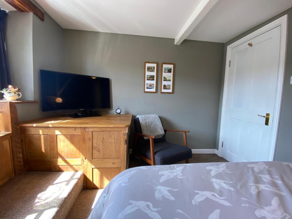 Tom'S Of Tregaron Bed & Breakfast Eksteriør bilde